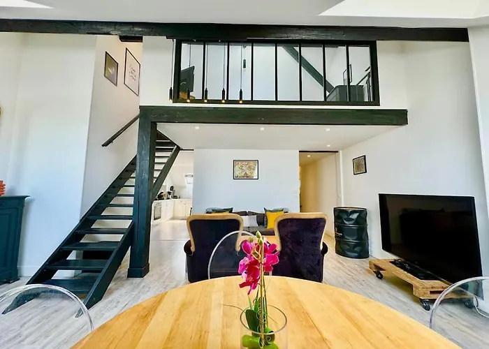 Botti Sacre - Petillant Apartment *